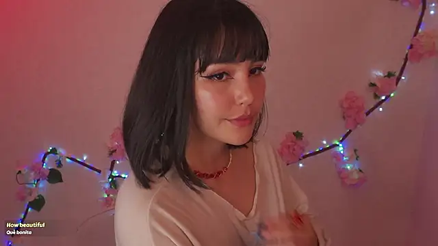 Moon_eyesn Live XXX chat