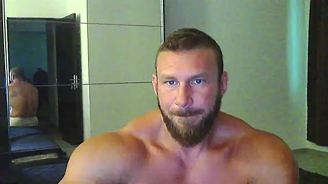 muscularkevin Webcam show