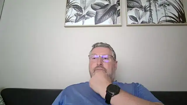 doudou310n Webbikameraesitys