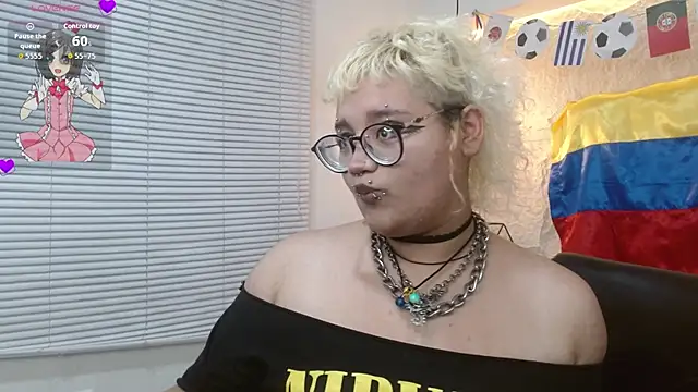 Echypyon_'s Live XXX Chat