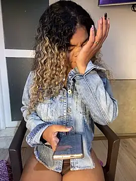 Chat XXX en directo de AngelPinkk_