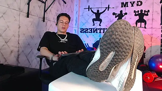 Dustin_Sonne Adlı Modelin Canlı XXX Sohbeti