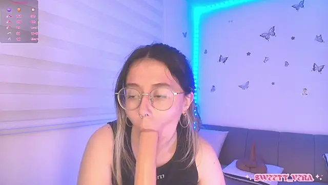 sweettvera Adlı Modelin Canlı XXX Sohbeti