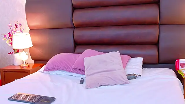 Živý XXX chat NahiaMendoza