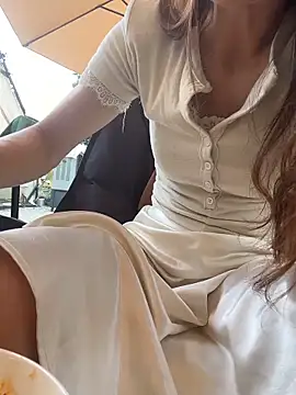kiss_loo 即時 XXX 聊天