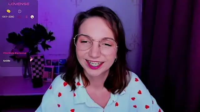 Chat XXX ao vivo de KindHazelHere_