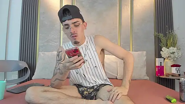 Czat XXX na żywo – NikoStone_
