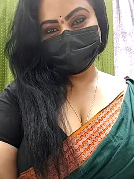 Anushka_flowerのライブXXXチャット