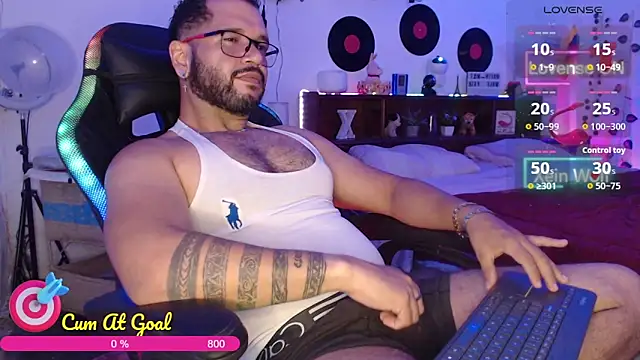 Show modela Xein_WoIf na web-kameri