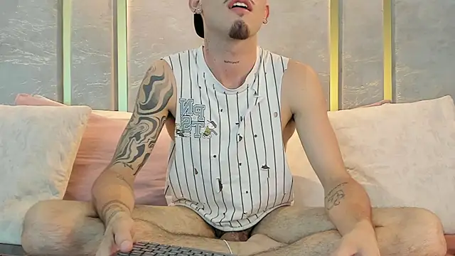 NikoStone_ 即時 XXX 聊天