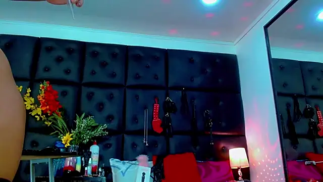 Chat XXX Live Cloelombard