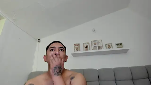 Chatroom XXX en direct de erotic_sins