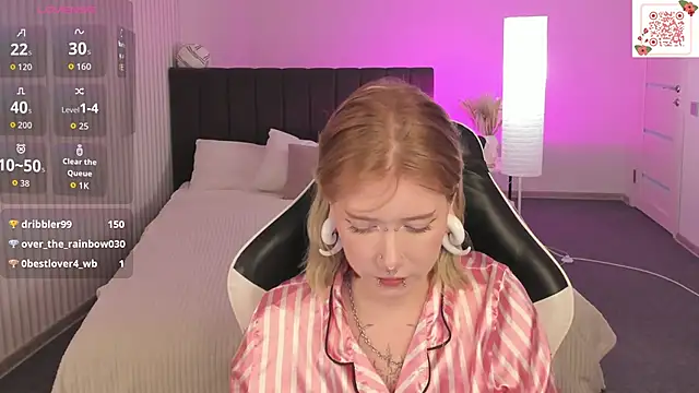 Elira_Vane élő XXX-chatje