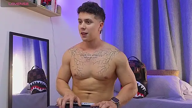 Chat XXX ao vivo de ASHTON_HILS