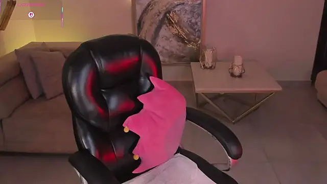 Czat XXX na żywo – DannieSmith1