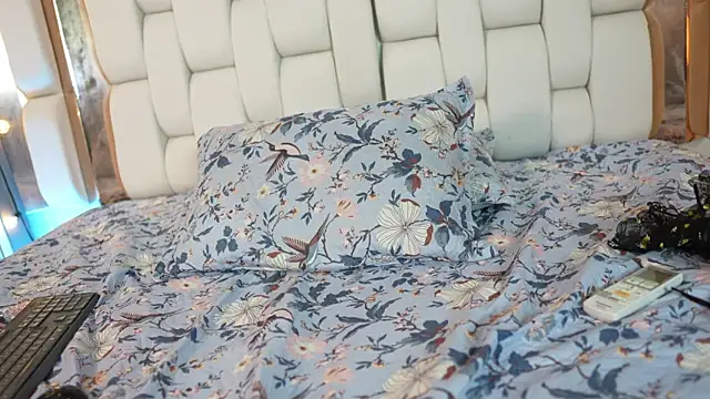 Czat XXX na żywo – kinkylittlegirll