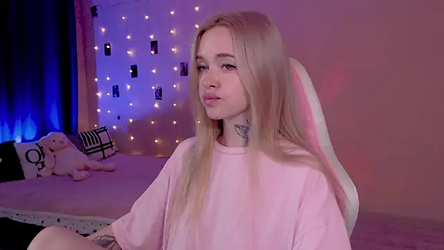 Naughty_Mable élő XXX-chatje