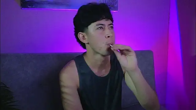 myke_magic Chat XXX live