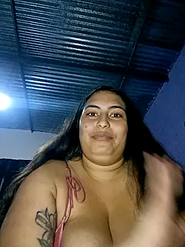 Chat +18 de xandra252 ao vivo
