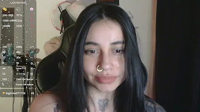 val_bardot élő XXX-chatje