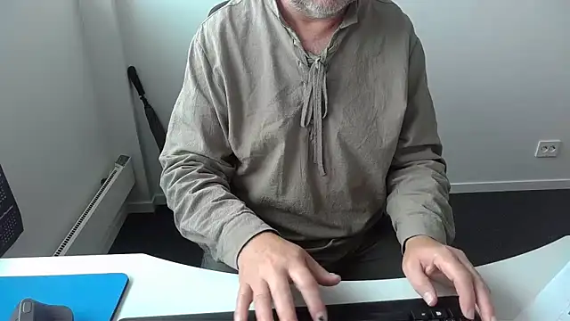 Chat +18 de Buggemann ao vivo