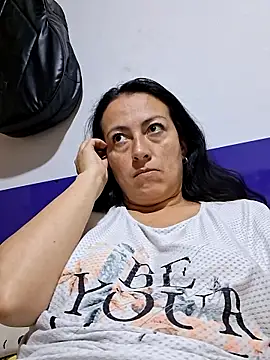 Lauryn_Jones élő XXX-chatje
