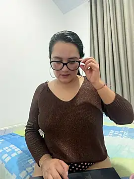 jordan_milf Adlı Modelin Web Kamerası Şovu