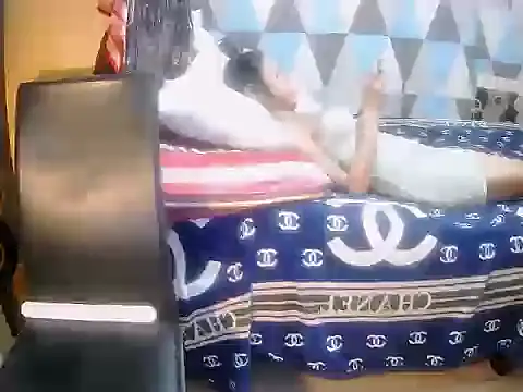 Trish_CurveCock Obrolan Langsung XXX