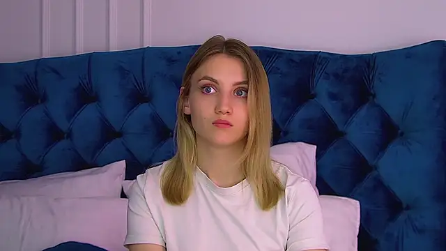 StacyEvances élő XXX-chatje