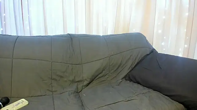tasty_titties Show in webcam