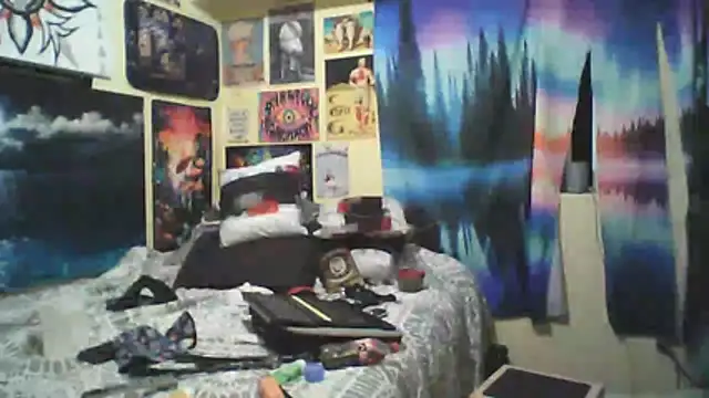 XXX chat uživo modela Mic_Oxinner