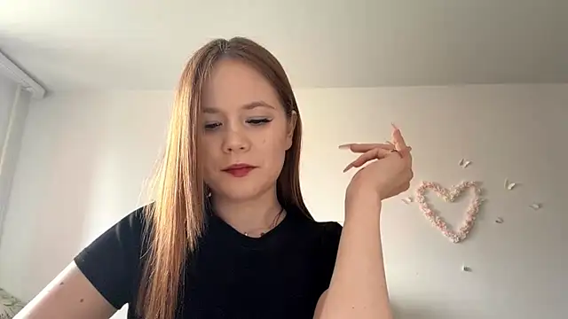 LauranAngelbeck's Live XXX Chat