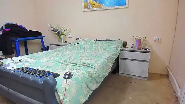 DUSSY_PUSSY লাইভ XXX চ্যাট