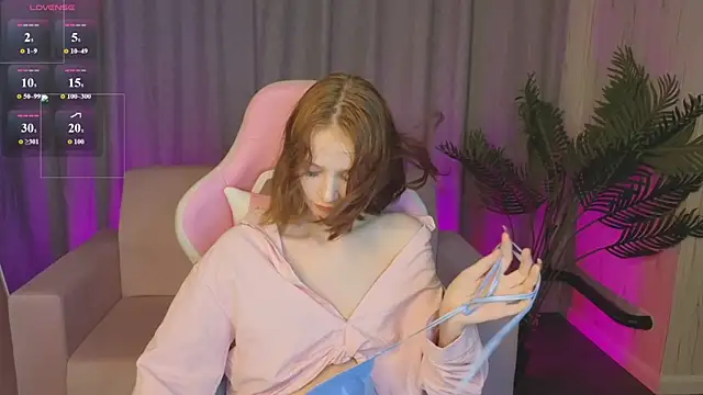 AliceJohansone's Live XXX Chat
