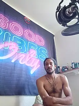 Mikaaa97 Chat XXX in diretta