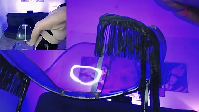 jazmin_ross élő XXX-chatje