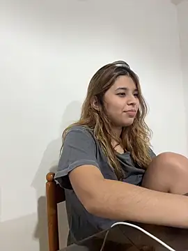 baddieasiantv élő XXX-chatje