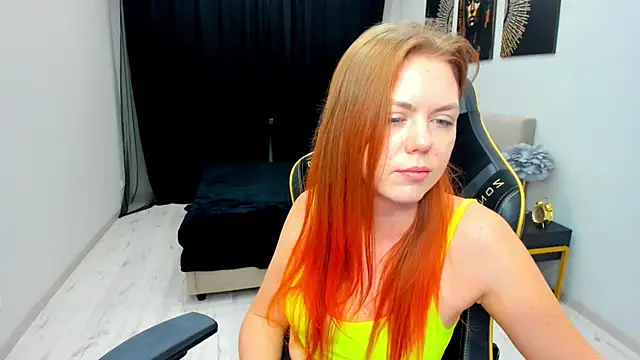 Chat +18 de Strawberrye ao vivo