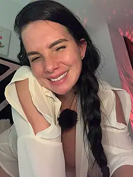 carol_latina13 élő XXX-chatje