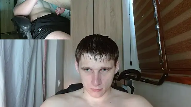 Show modela Poliglotjoe1 na web-kameri
