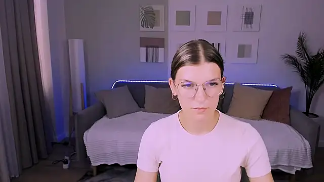 AnnaThorne élő XXX-chatje