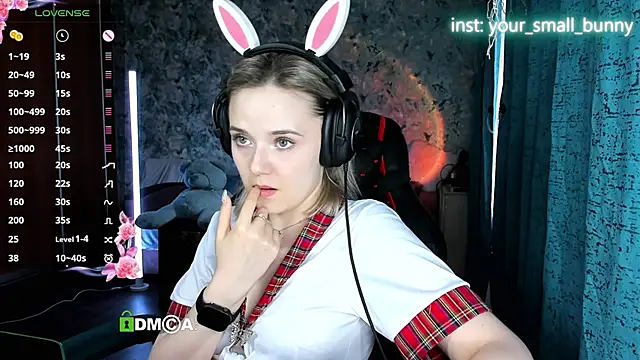 Your_small_bunny's Live XXX Chat