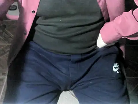 OreCam's Live XXX Chat