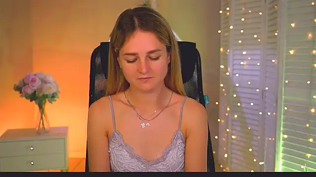 دردشة DeboraLarson الجنسية المباشرة