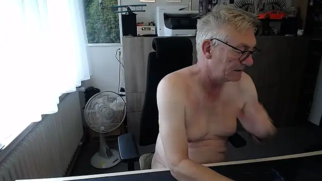 randyandy67's Webcam Show