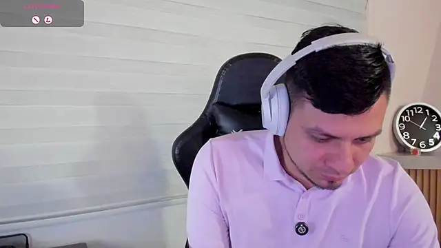 Rick_Adams: διαδικτυακό σόου στην κάμερα