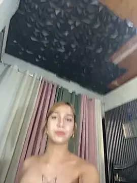 xElisParadisex's Live XXX Chat