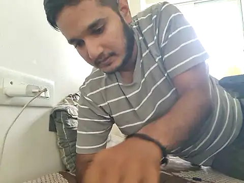 young-hairy-jon's Webcam Show