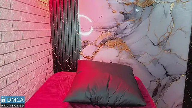 MaeveKuro Pertunjukan Webcam