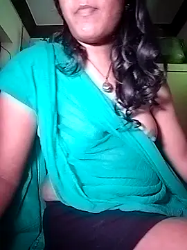 Tamil_Kavitha 即時 XXX 聊天